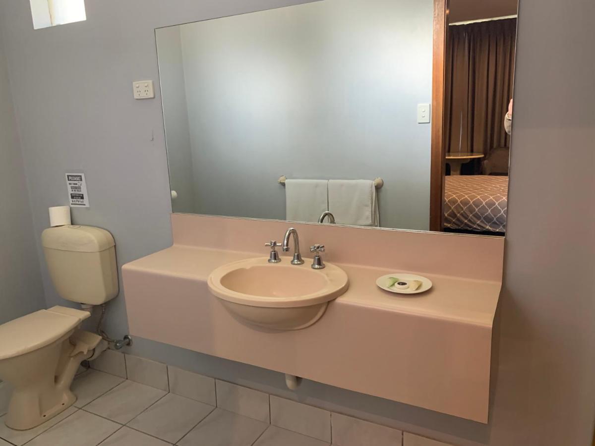Casey On Princes Motel Hallam Екстер'єр фото